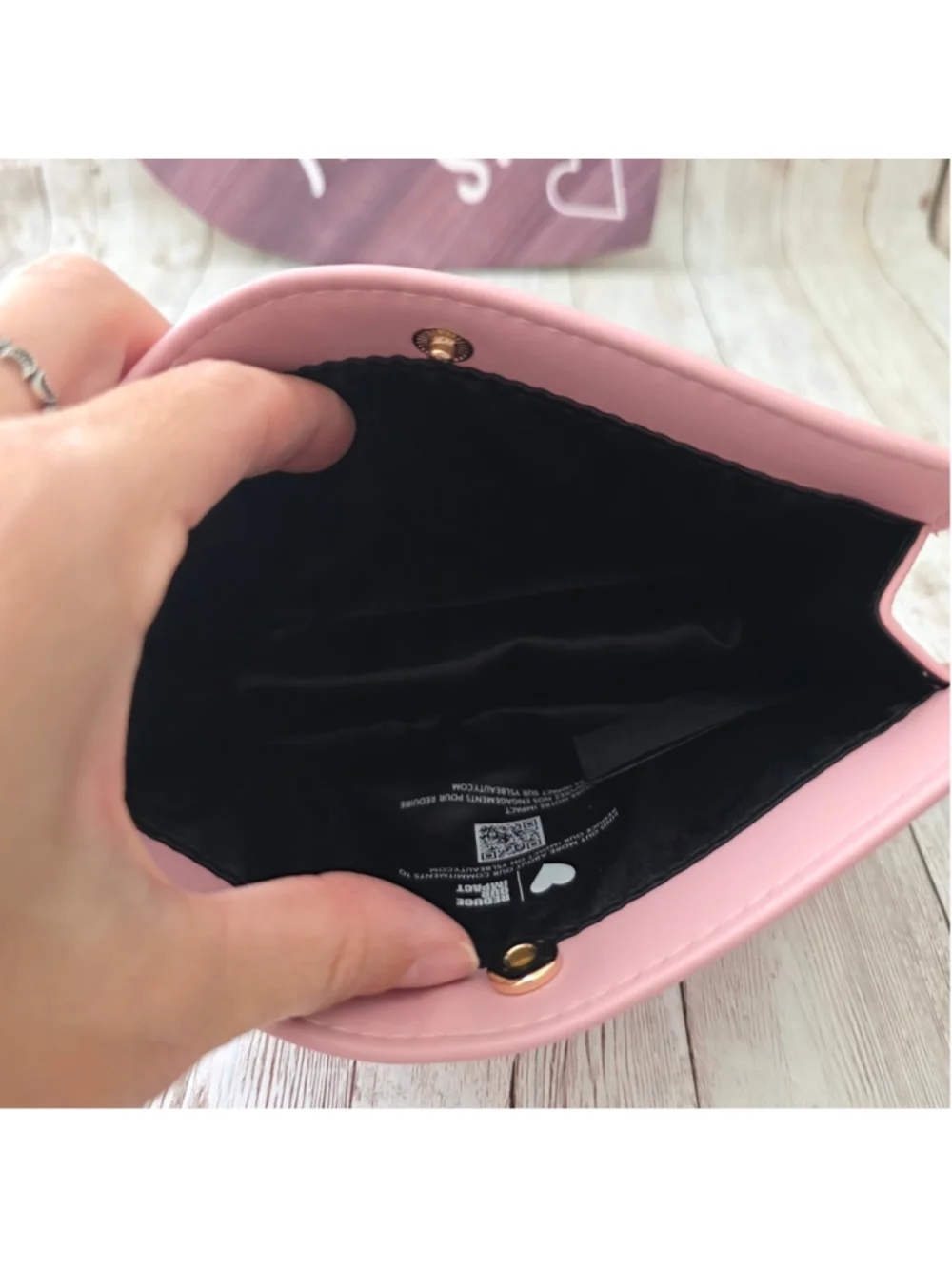 Women's Yves Saint Laurent Beauté Cosmetic Bag, NWOT